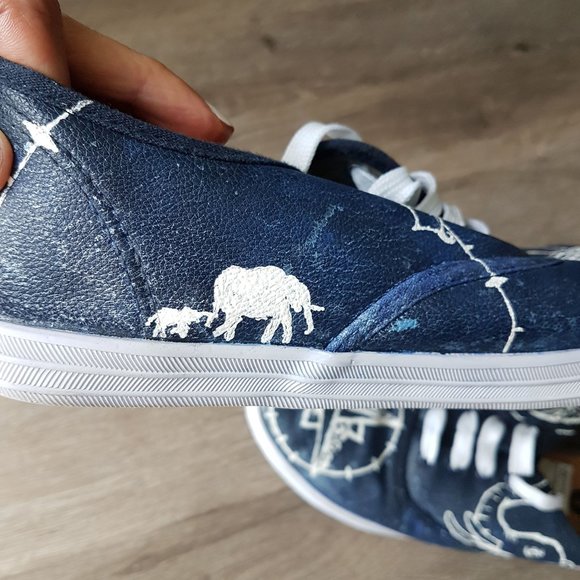 Women Hand painted sneakers - Picture 5 of 7